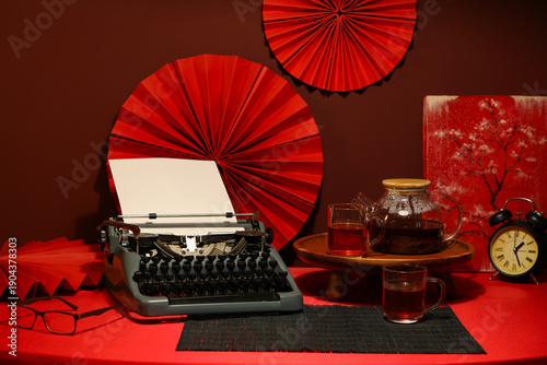 Vintage typewriter, eyeglas...