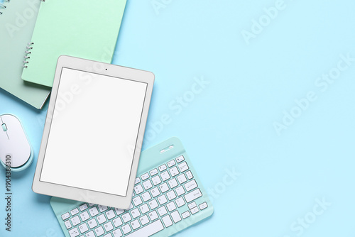 Tablet computer, keyboard, ...