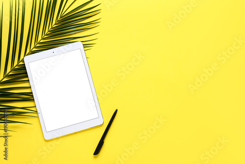 Composition with modern tab...