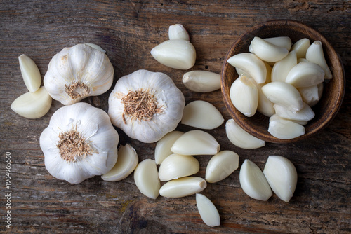 Garlic cloves in a glass bo...