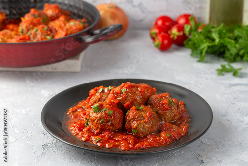 Delicious fresh meatballs i...