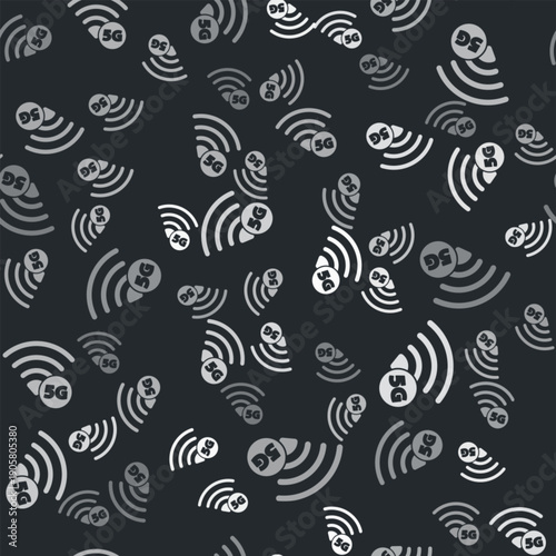 Grey 5G new wireless internet wifi connection icon isolated seamless pattern on black background. Global network high speed connection data rate technology. Vector