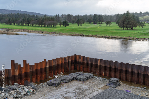 Fotografija Essential repair work underway at historic 1779 Banff Bridge over River Deveron