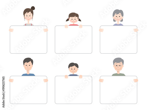 パネルを持っている笑顔の三世代家族