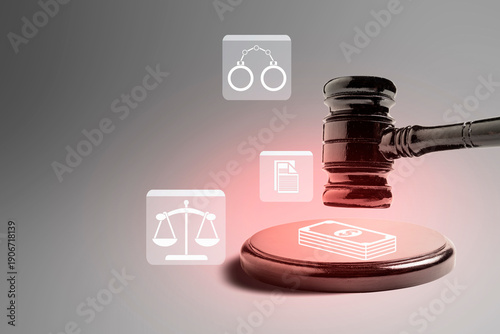 Schilderij op canvas Legal concept featuring a judge's gavel and icons for money, handcuffs, and scales