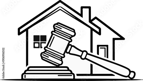 Gavel striking a house symbol, representing real estate auctions and legal proceedings