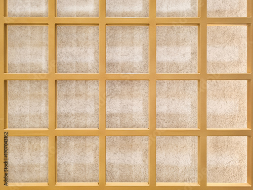 Εκτύπωση καμβά Background of a traditional Japanese wooden lattice pattern with translucent, natural-textured wash paper