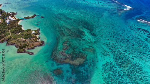 Fotografi Scenic aerial drone photography of the island of Mauritius coast