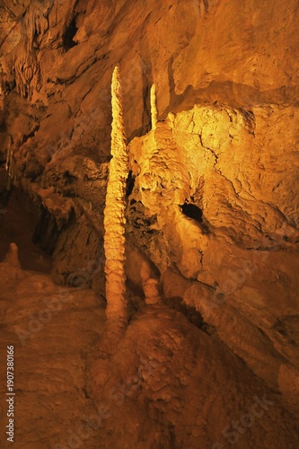 Stalagmites, stalactites, stalagnates and small calcite fistulas in the Vallorbe cave, canton Vaud, Switzerland