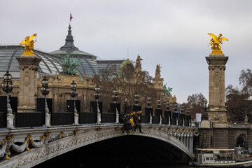 Leinwandbilder Pont Alexandre III Pont Alexandre III im weichen Licht  © Gabriel