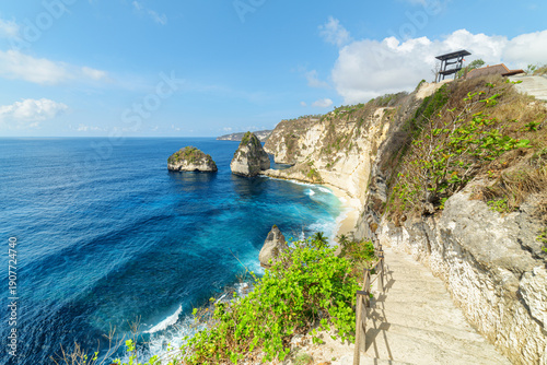 Wallpaper Mural Awesome view of Diamond Beach at Nusa Penida, Indonesia Torontodigital.ca