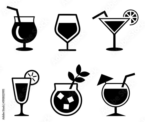 Set of minimalist cocktail and drink icons vector. set of cocktails icons