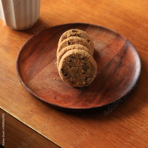 chocolate chip cookies