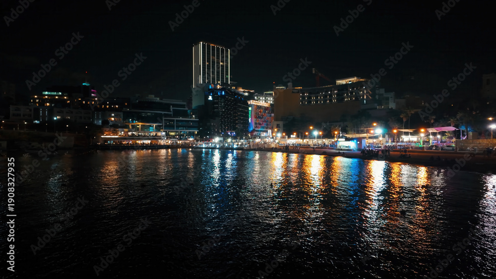 Obraz premium St Julian’s Bay(San Giljan) and Urban Waterfront, Malta