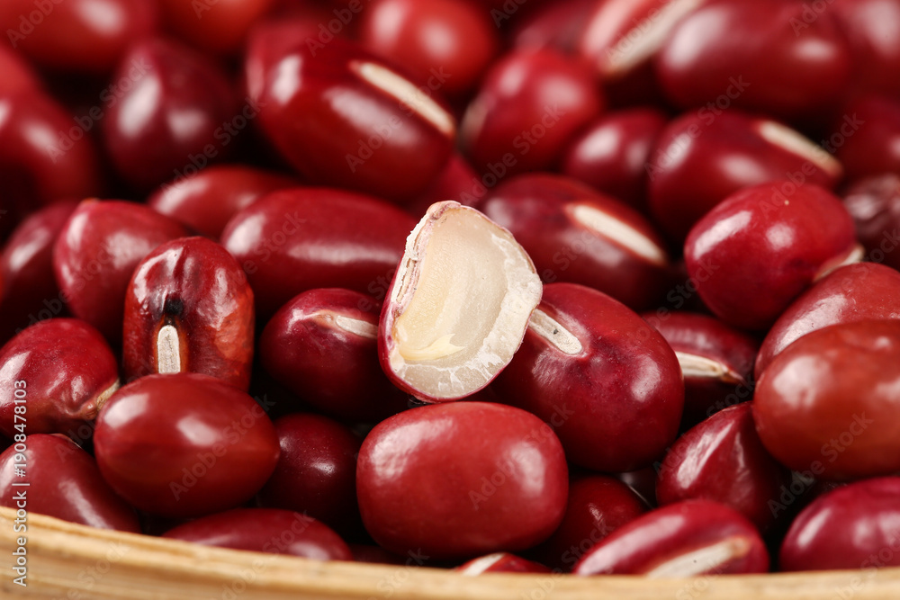 Obraz premium Fresh Red Beans from Heilongjiang Province China - Northeast Farmers Grains