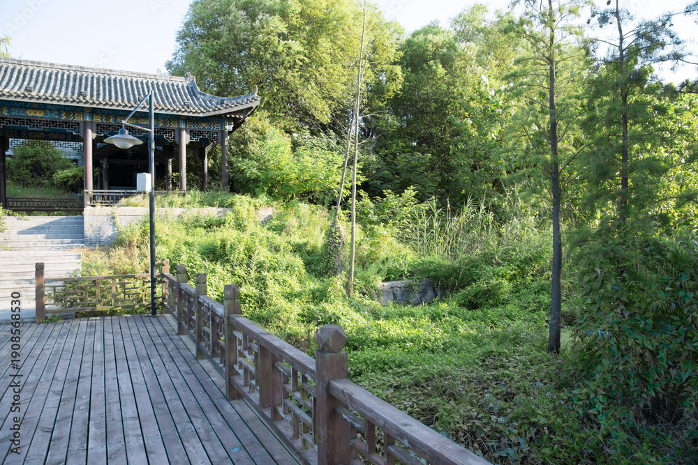 Fototapeta premium Traditional Chinese Pavilion in Forest, Wuxi Jiangsu Scenic Spot