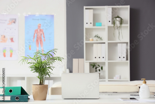 Massage therapist's workpla...