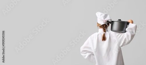 Teenage chef with cooking p...