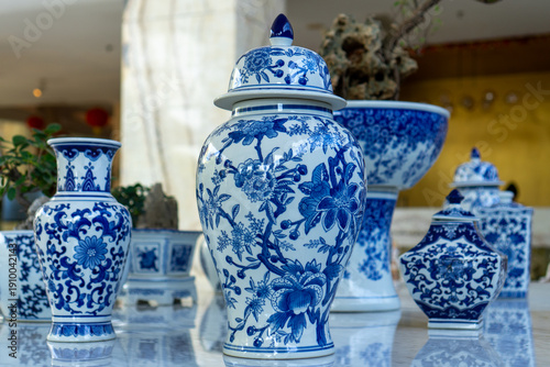 Photography Vintage Chinese Blue and White Porcelain Vases