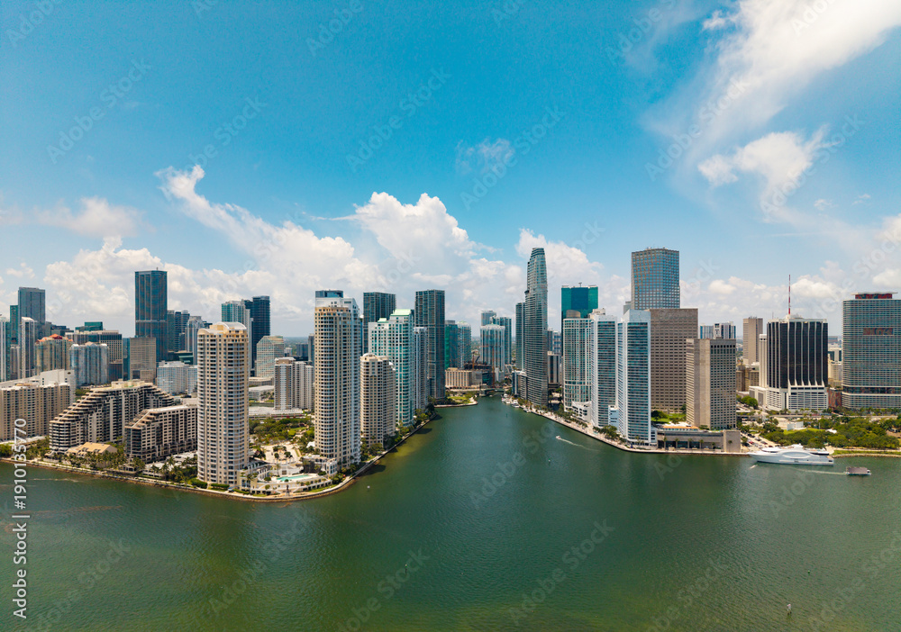 Naklejka premium Aerial view of Brickell skyline in downtown Miami. Skyscrapers above Miami. Scenic panorama of Brickell financial district. Brickell in Miami city. Brickell Urban landscape with buildings cityscape.