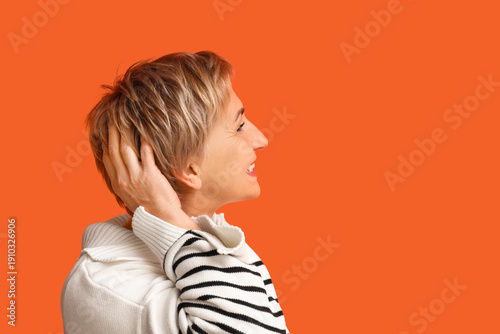 Blonde mature woman with sh...