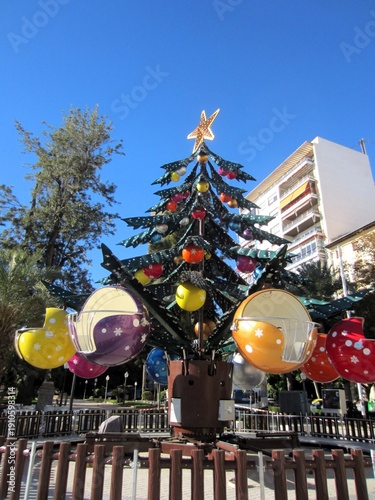 christmas tree decoration carousel