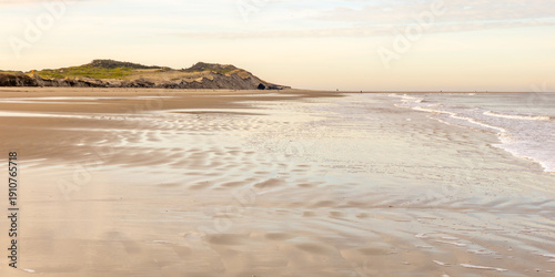 Obraz na płótnie Weitläufiger Strand von Borkum