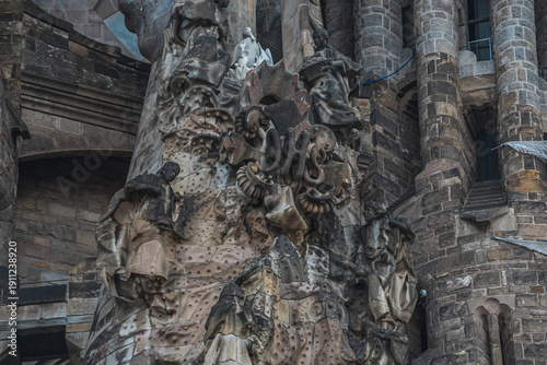 Detalle gótico de la Sagrada Familia, una iglesia en Barcelona creada por Gaudi