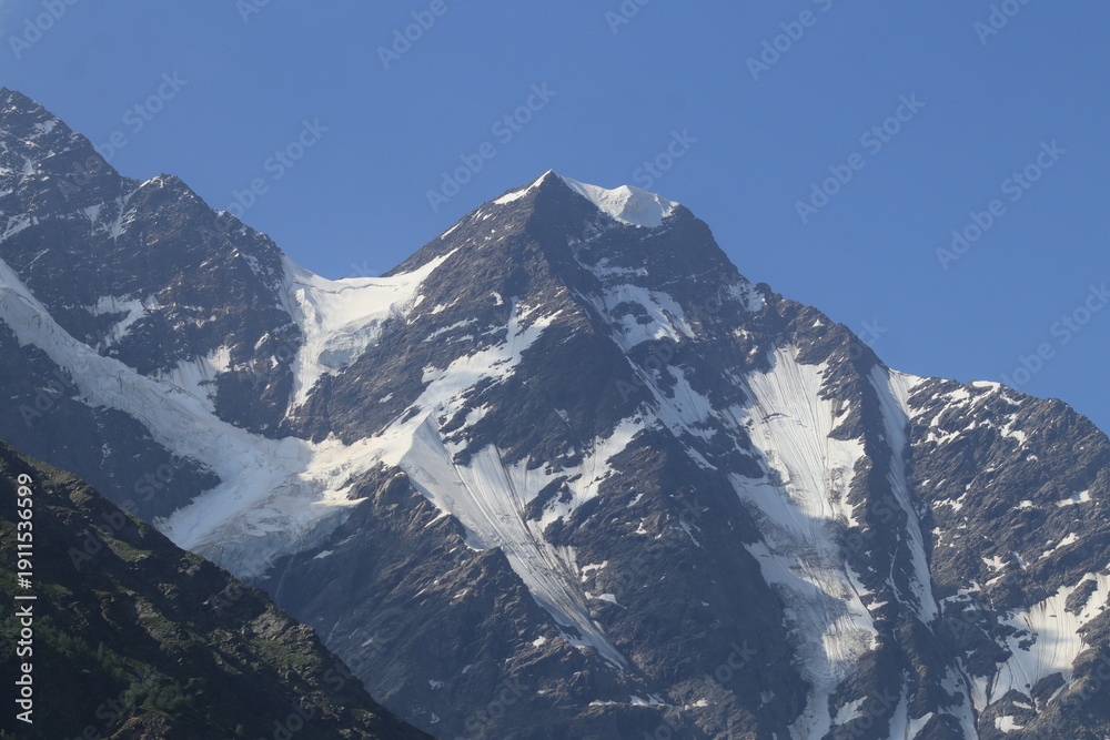 Obraz premium Mountain landscape of the North Caucasus mountains near Mount Elbrus on a sunny summer day