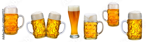 Cuadro en lienzo Bier im traditionellen bayerischen Masskrug zum Oktoberfest und isoliert als Fre