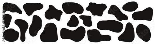 Hand drawn shape liquid blot organic irregular forms collection. Comic decorative speech round blob bubbles vector curved wavy sticker.