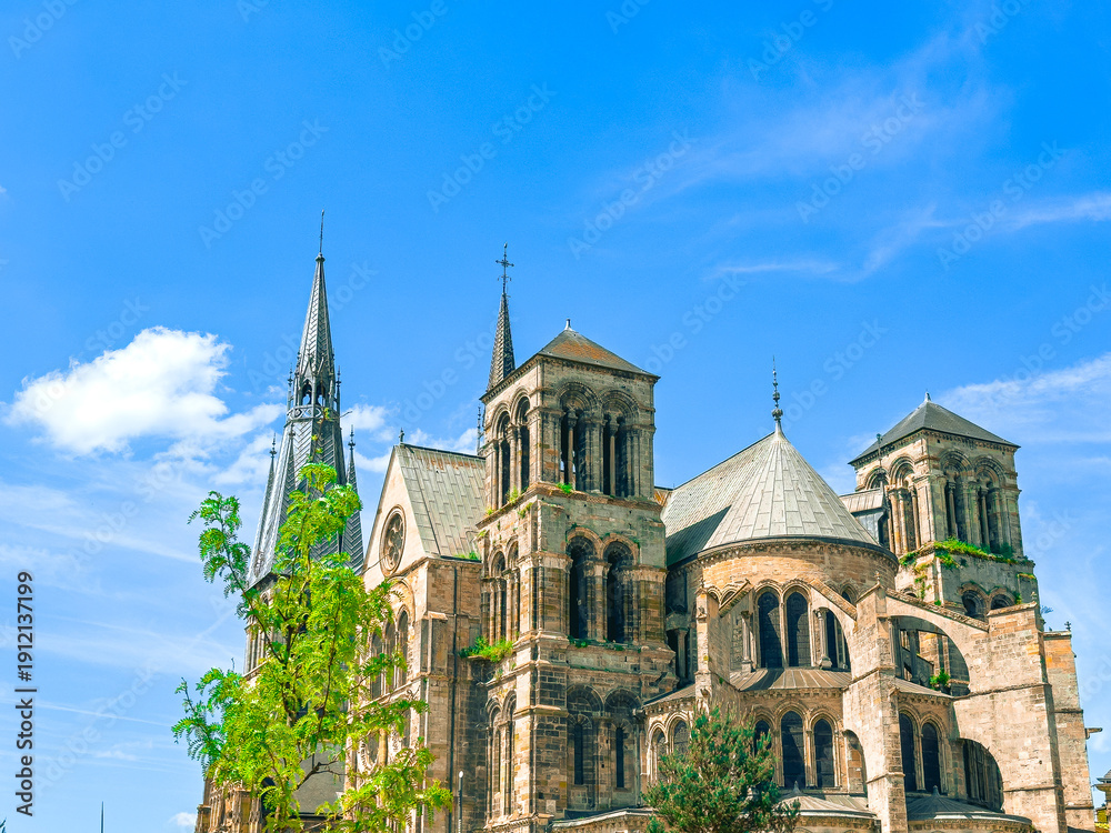 Obraz premium Traditional Cathedral in Chalons-en-Champagne in France