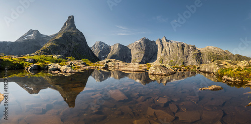 Foto Romsdalshorn, Litlefjellet, Rauma, More og Romsdal, Norwegen
