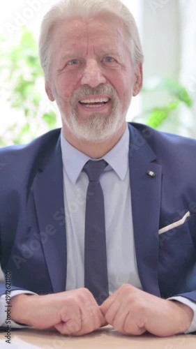 Senior Old Businessman Shaking Head as Yes Sign, Approval, vertical video