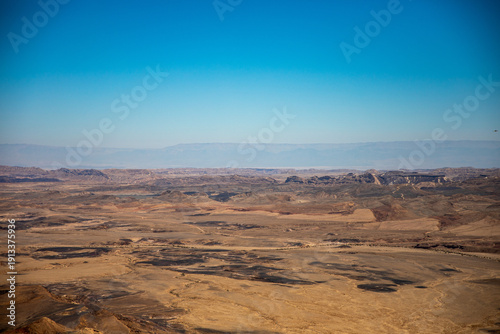 Obraz na plátně Scenic Ramon Crater Landscape Under Blue Sky