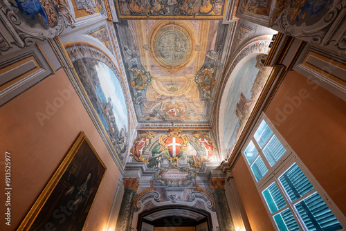 Φωτογραφία Grandmaster's Palace painted ceiling - Valletta, Malta
