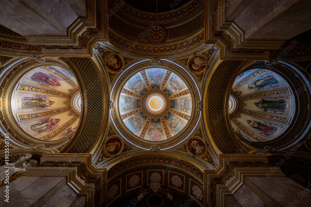 Obraz premium Ceiling domes of Saint Dominic Church - Valletta, Malta