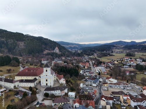 Cuadro en lienzo Historisches Erbe: Kloster Kirchberg am Wechsel