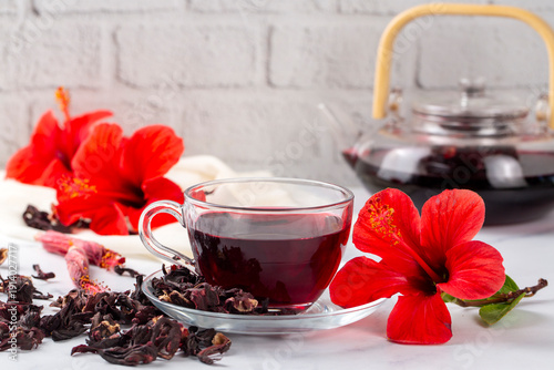 Hibiscus tea, flower and dr...