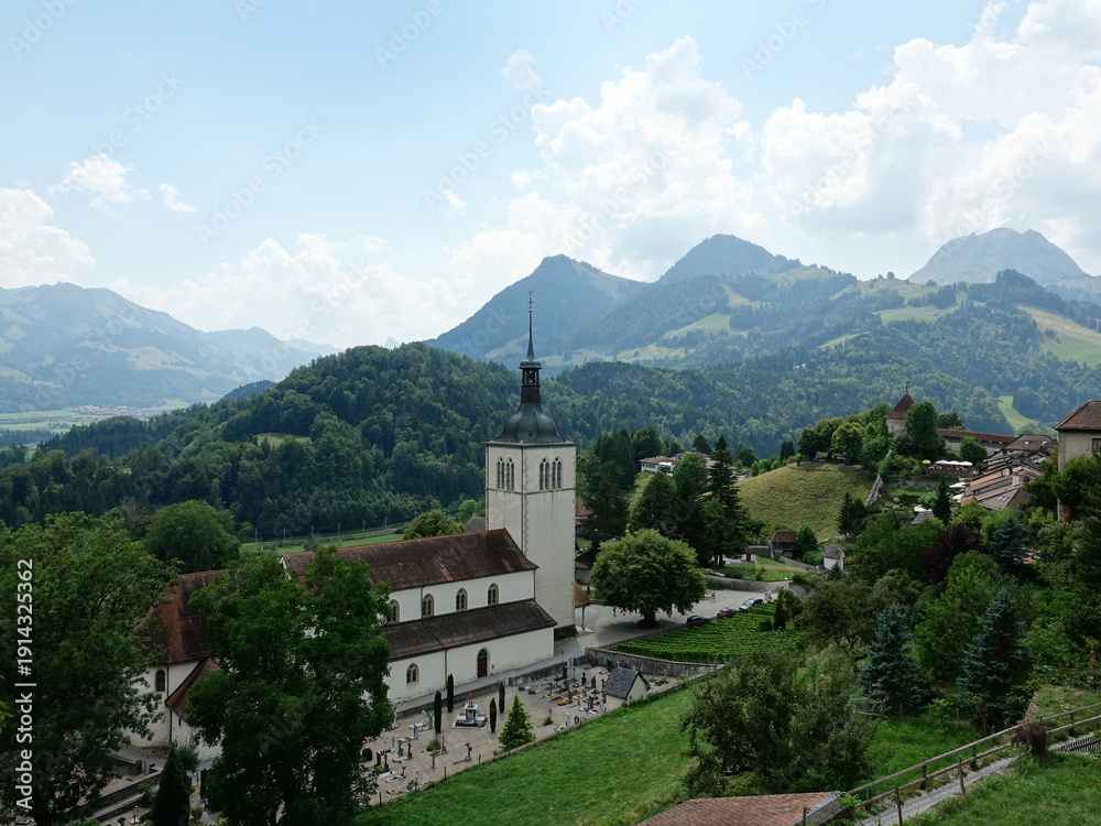 Fototapeta premium Église Saint-Théodule à Gruyères