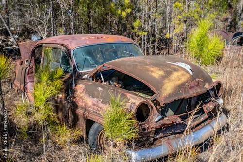 rusty old vintage car