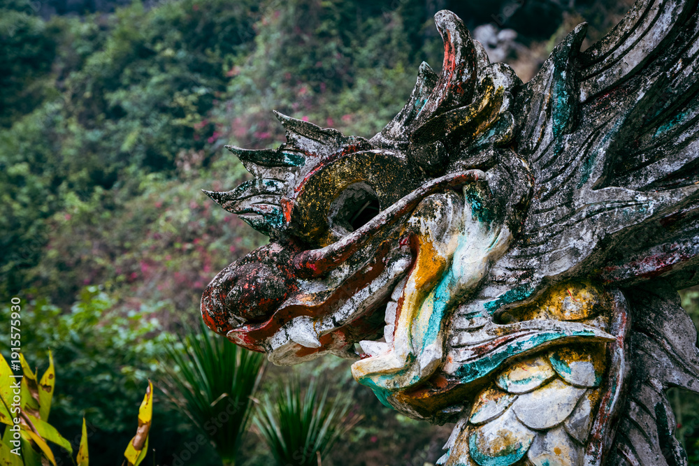 Fototapeta premium Sculpture in Ninh Binh, Vietnam