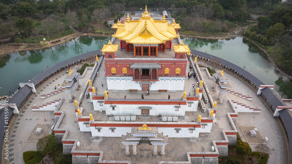 Fototapeta premium Wuxi Five Seals Stupa Temple