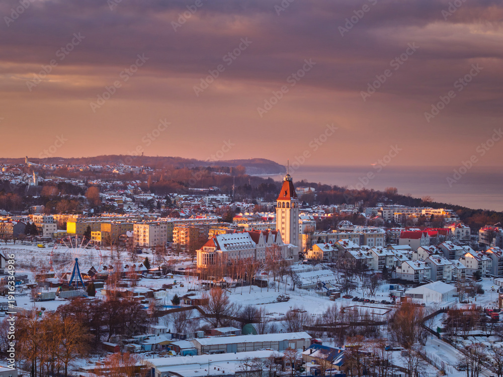 Obraz premium Beautiful Wladyslawowo city at the Baltic Sea at snowy winter, Poland.