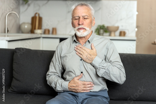 Photos Man feels chest pain and weakness in living room during medical concern