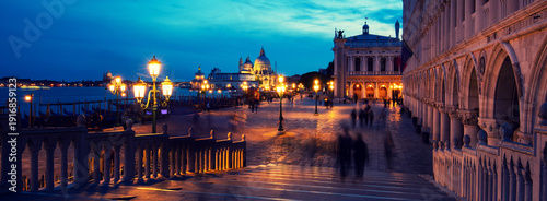 Konstfotografi Square San Marco in the night, Venice, Italy