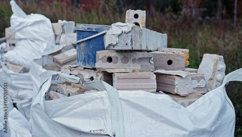 Foto Construction Materials Garbage from House Apartment Renovation Remodelling Work