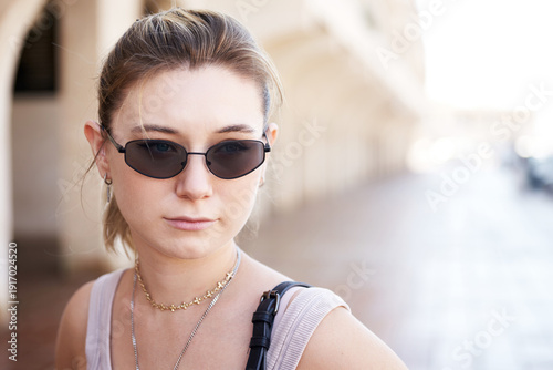 Wallpaper Mural portrait of a beautiful girl Torontodigital.ca