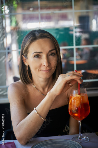 Wallpaper Mural Beautiful woman in a restaurant Torontodigital.ca