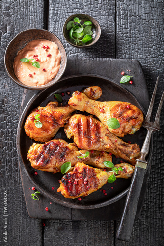 Tasty grilled chicken leg w...